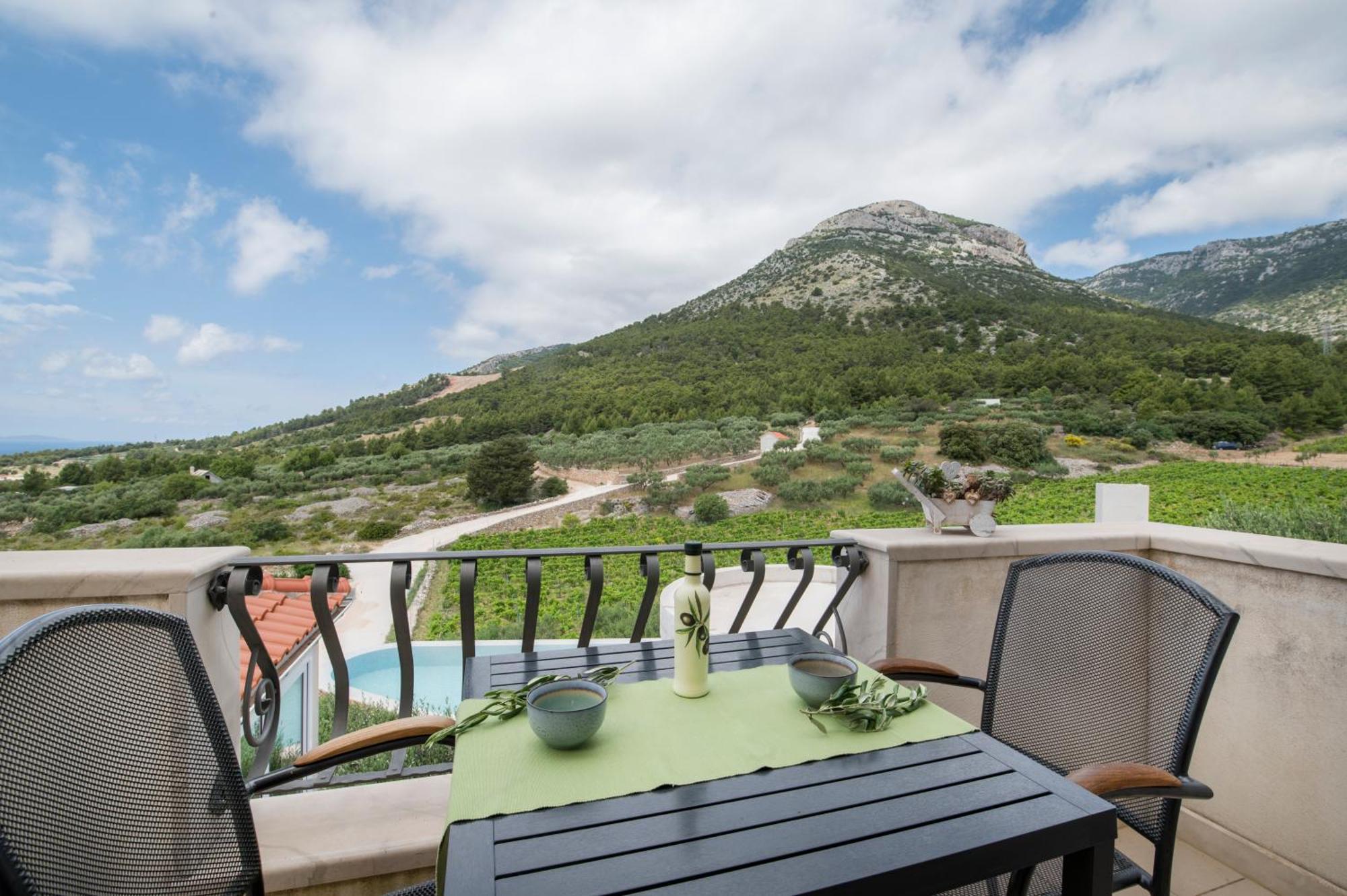 Villa Franka With Swimming Pool Бол Экстерьер фото